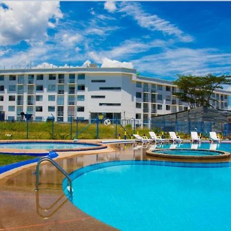 Apartamento Cerca Parque Del Cafe Con Piscina Montenegro Dış mekan fotoğraf