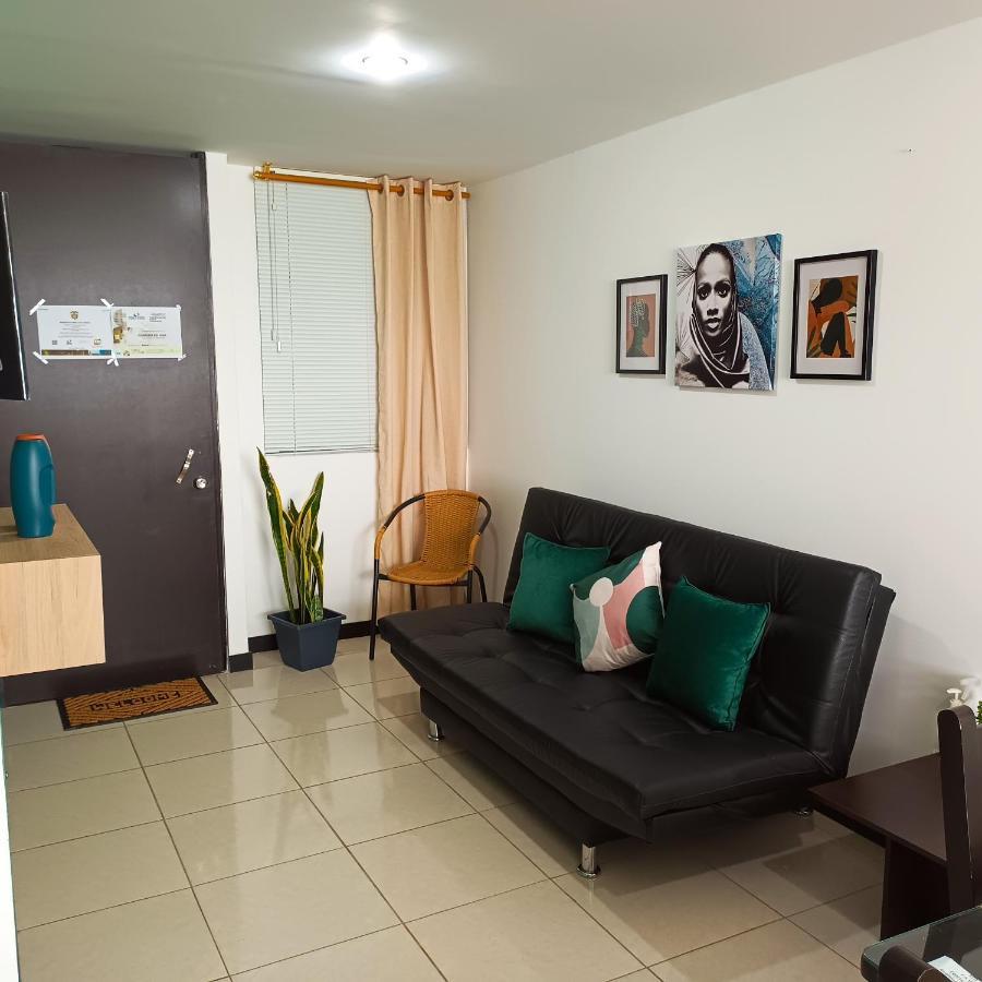 Apartamento Cerca Parque Del Cafe Con Piscina Montenegro Dış mekan fotoğraf